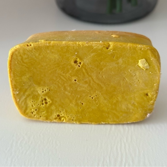 NEW Lush Cosmetic Boogie Woogie Soap - Picture 4 of 9